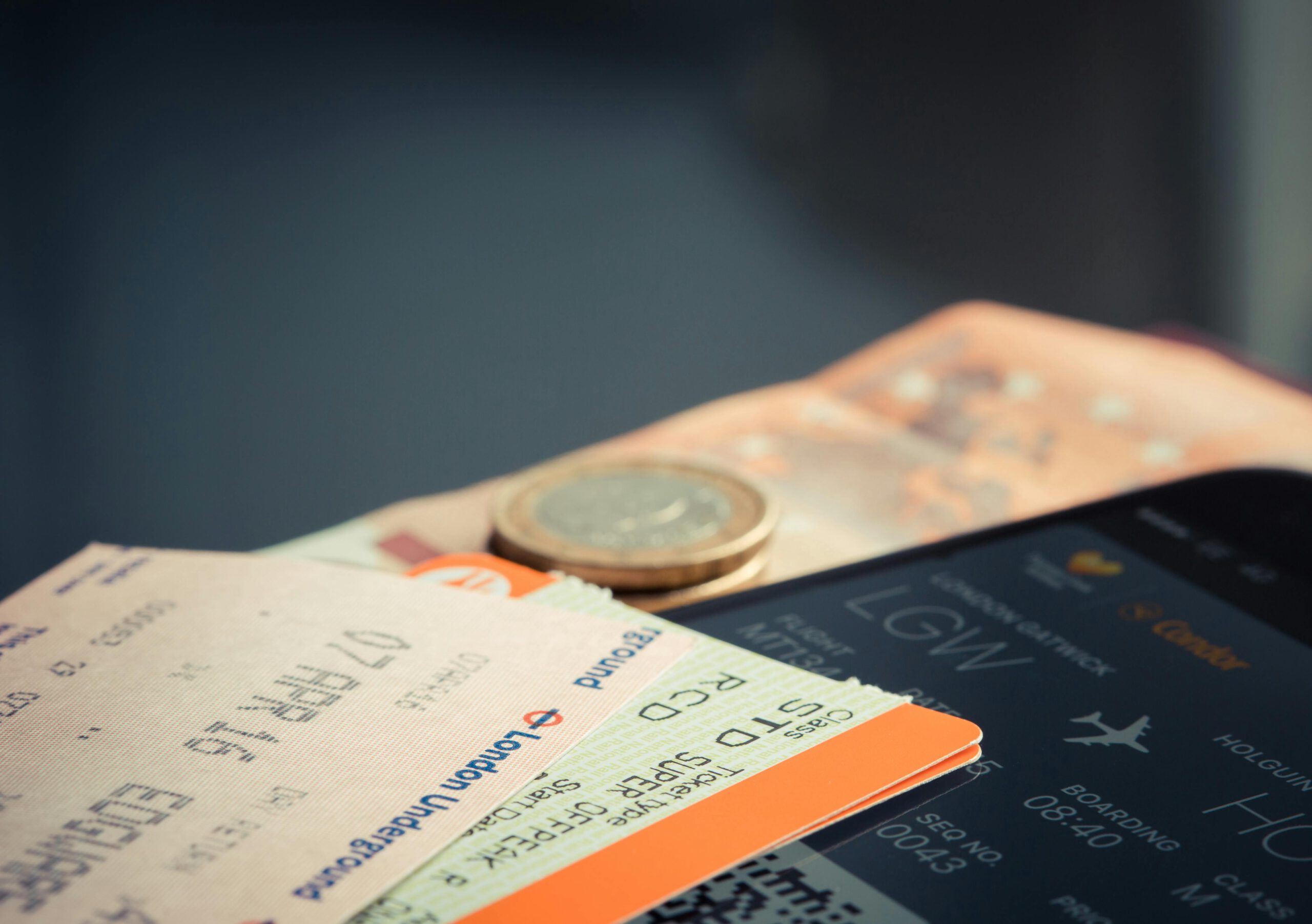 Orange Und Grünes Etikett Flugticket