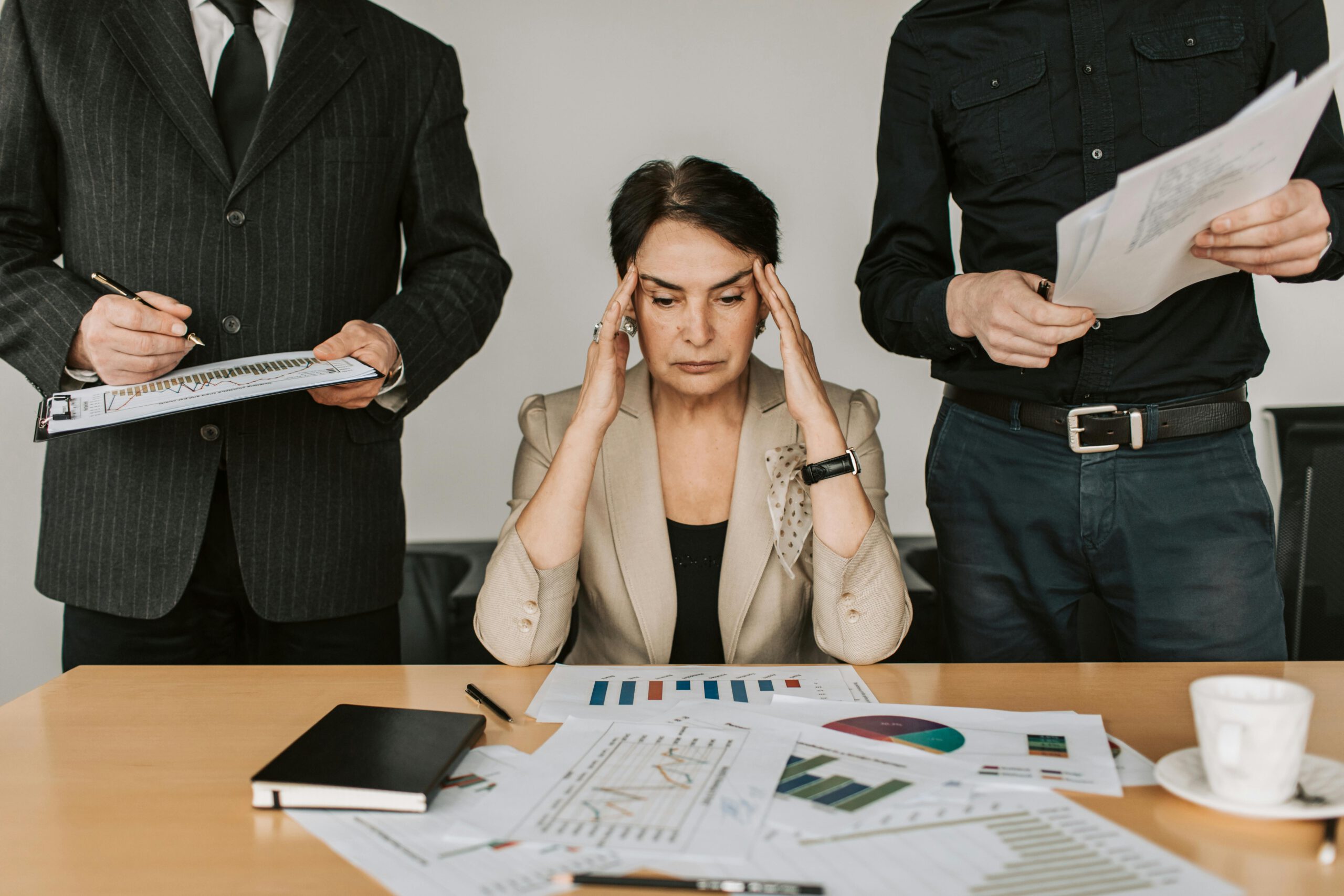 Kostenloses Stock Foto zu arbeiten, arbeitsplatz, betont